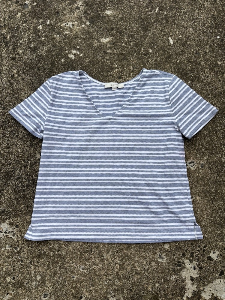 Loft Blue White Striped Top Women’s Size Small ￼