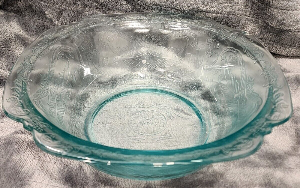 Beautiful Vintage Indiana Glass Madrid Teal Etched Serving Bowl 9.5