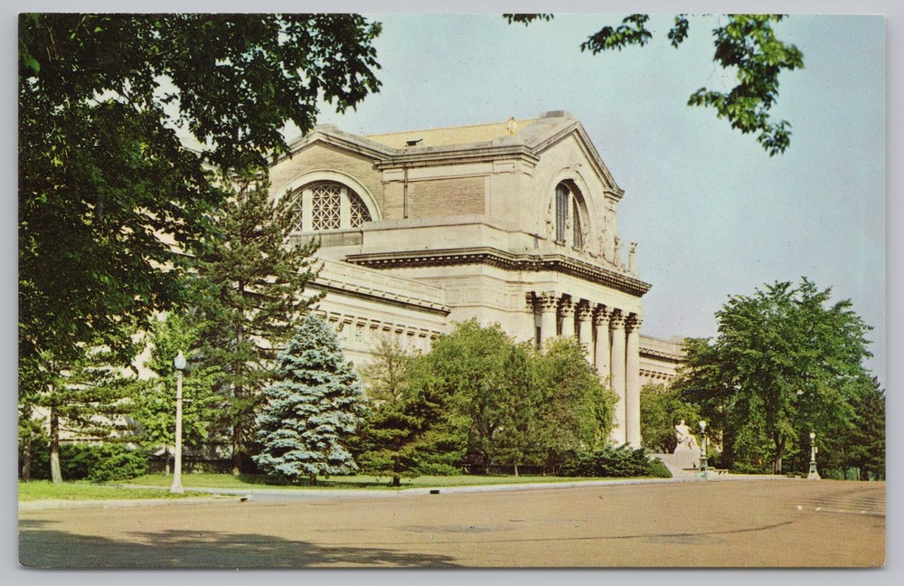 State View~City Art Museum & Statue~Forest Park~St. Louis M.O.~Vintage Postcard