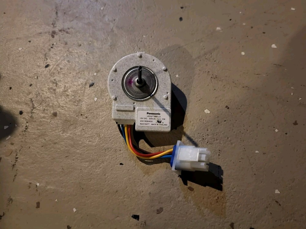 Frigidaire Fridge Evap Fan Motor 241509402