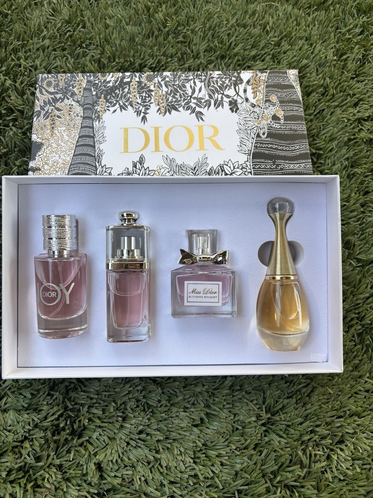 Mini Dior Women’s perfume set - 4 Piece of J'adore, Miss Dior, Joy, Adict