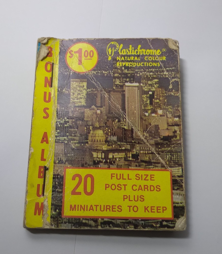 1960s San Francisco Plastichrome Tourist Travel Souvenir Mini Postcard Book