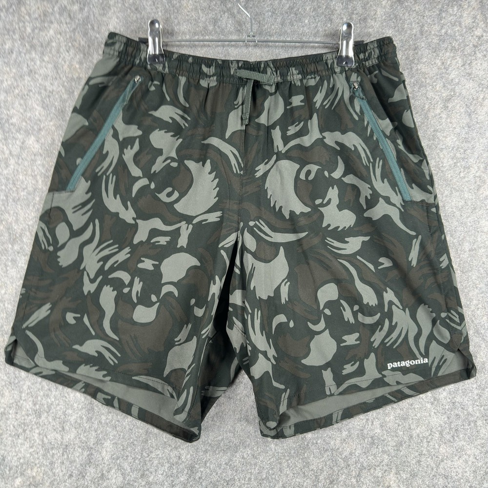 Patagonia Nine Trails Shorts Mens Medium Green Camo Zip Pockets