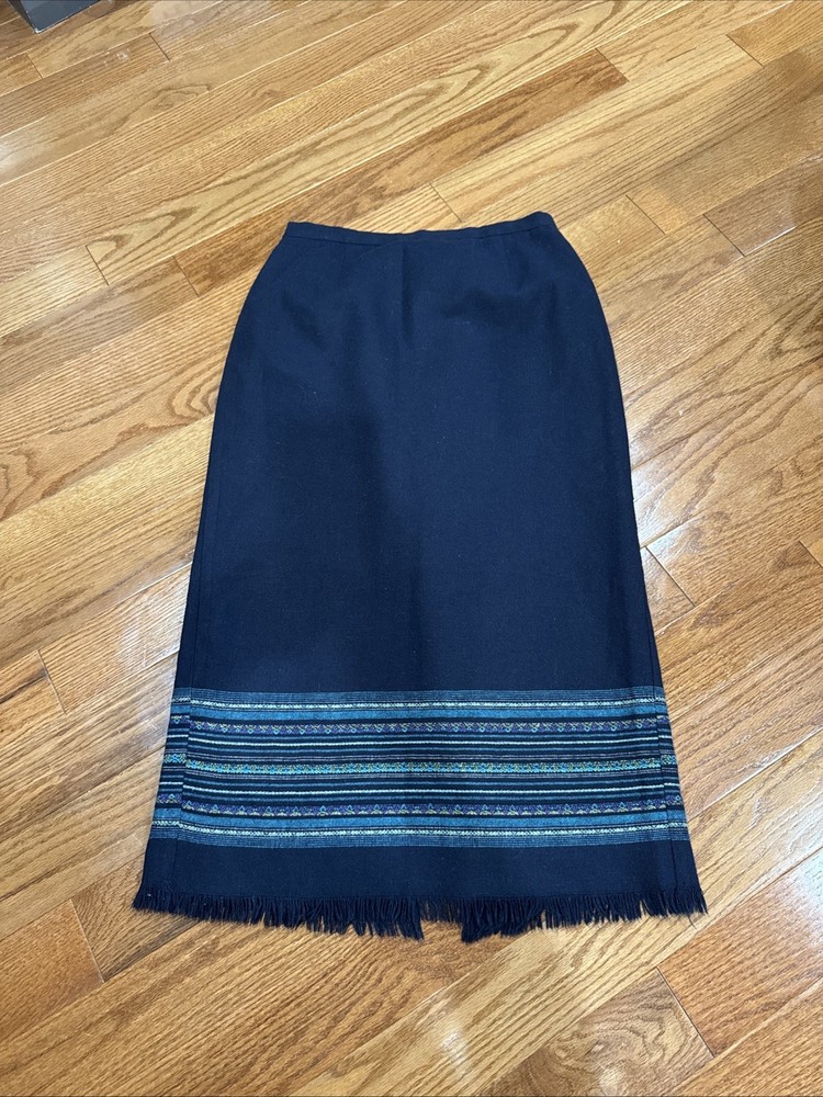 VTG Requirements Skirt Women's Petite Size 10 Blanket Style Southwestern Fringe