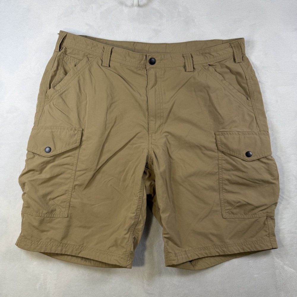 Duluth Trading Co cargo shorts mens 40 beige nylon hybrid hiking outdoor