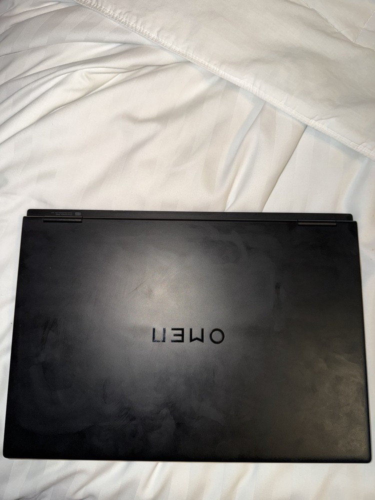HP Omen 16.1'' (1TB SSD Intel Core i7-13620H 16GB RAM) Gaming Laptop - RTX 4050