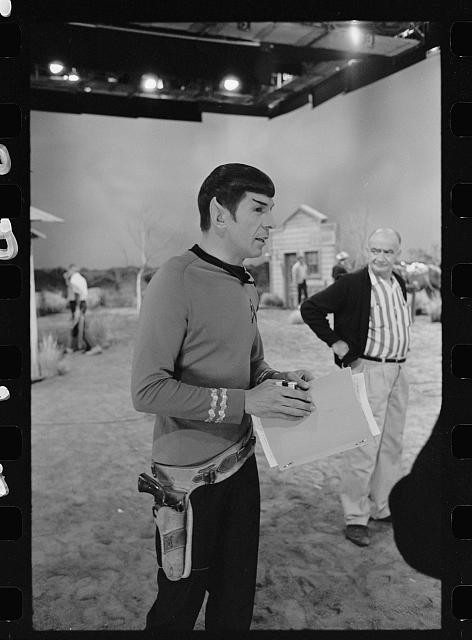 Photo:Leonard Nimoy 1968 Star Trek Spock TV Studio Set Photo