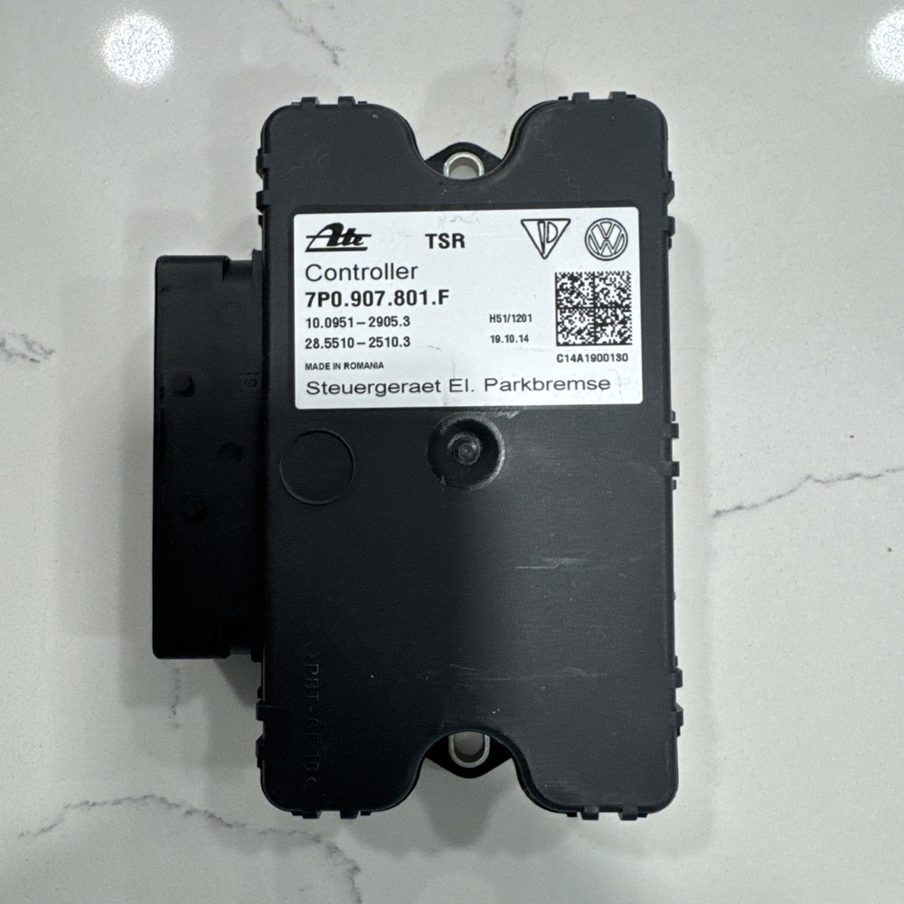 2015 Porsche Cayenne GTS Parking Brake Control Module 7P0907801F OEM