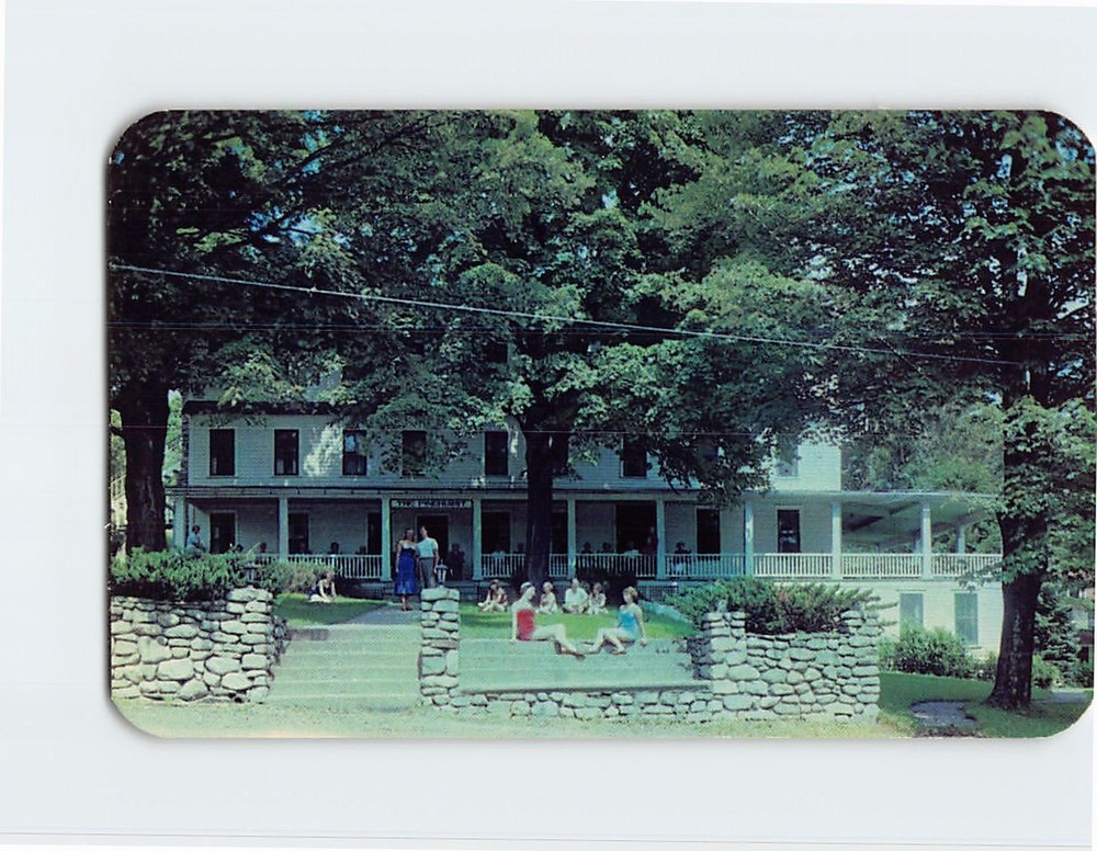 Postcard The Pinehurst Canadensis Pennsylvania USA