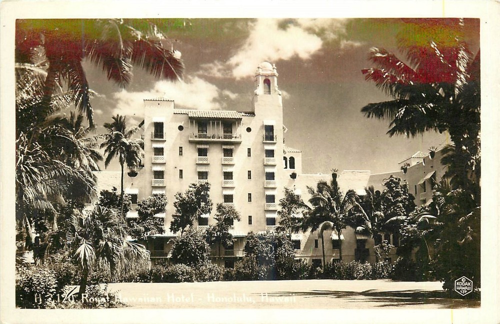 1930s Hawaii Royal Hawaiian Hotel occupation RPPC Postcard 26-4020