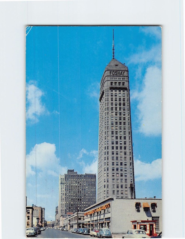 Postcard Foshay Tower Minneapolis Minnesota USA
