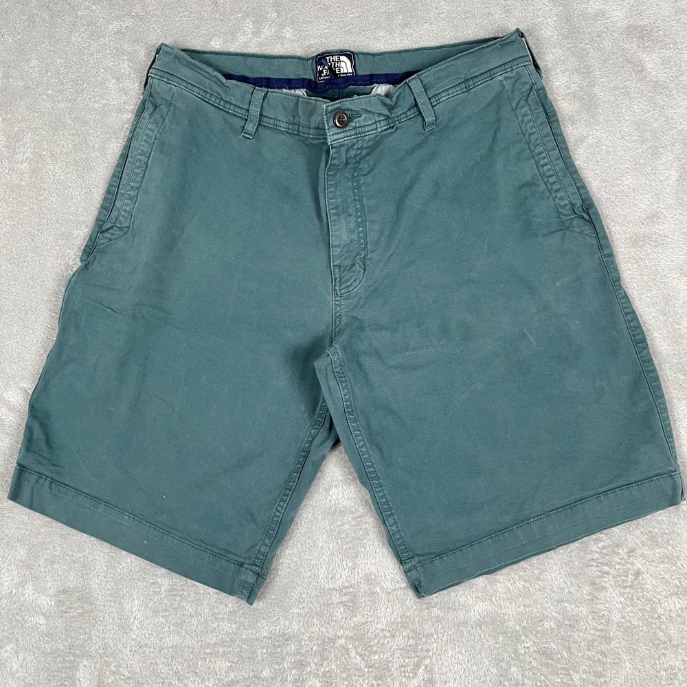 The North Face Men's Utility Cargo Shorts Size 36 Long Green Cotton Blend
