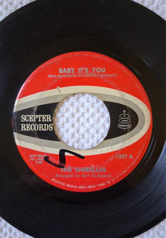 The Shirelles, Baby It's You/Things I Want To Hear, 45rpm, 1961, Scepter 1227