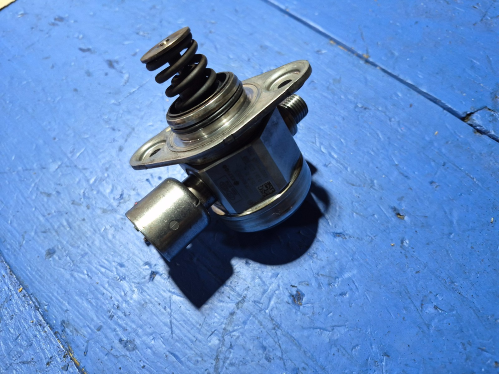35320-2G740 High Pressure Fuel Pump - Hyundai Sonata 2.0L 2.4L 11-15 Kia Optima