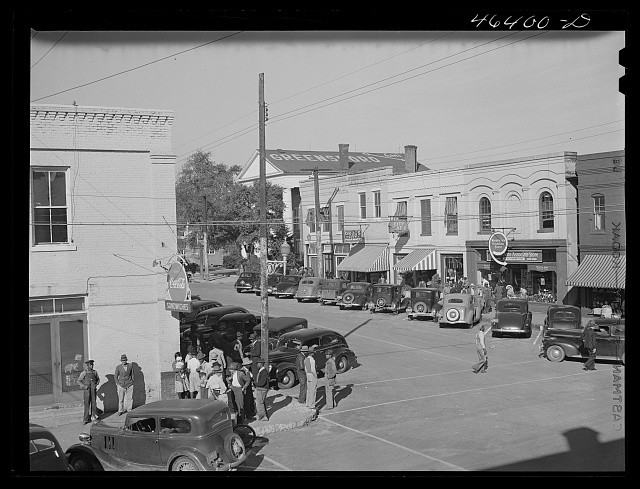 Photo:Greensboro Georgia 1941 downtown street view parked cars shoppers