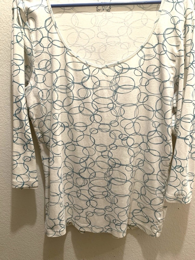 Old Navy Top Womens White W/circles Long Sleeve Large