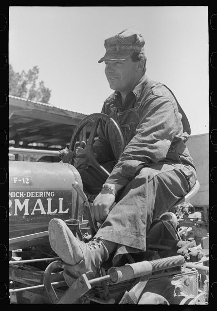 Photo:Farmer Tractor McCormick-Deering Farmall 1930s Man Portrait