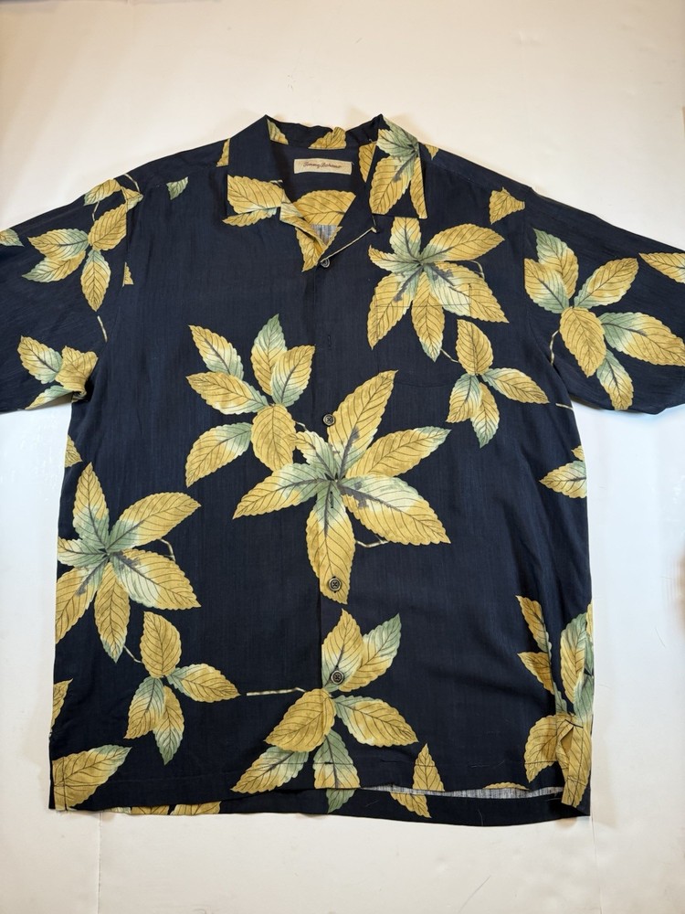 Tommy Bahama Hawaiian Camp Shirt Mens XL Blue Tropical Leaf Aloha Button Up