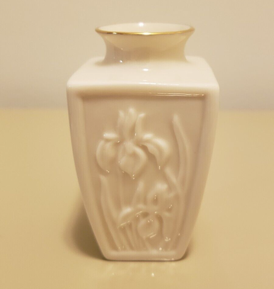 Lenox Ivory Miniature Flower Vase Floral Emobossed 3