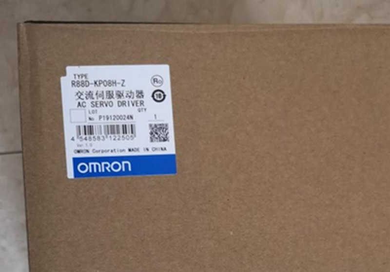 1PC   R88D-KP08H-Z Servo Driver R88DKP08HZ New In Box Expedited Shipping #A6-37