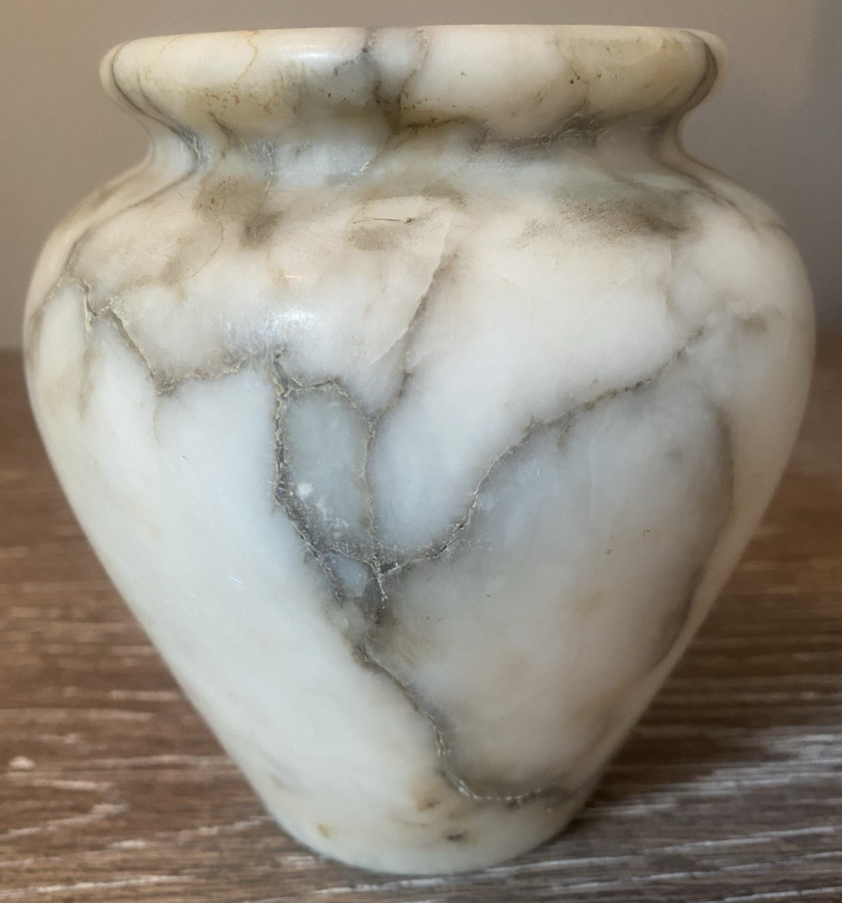 Antique White Alabaster Pot Vase With Grey Veins 5.25