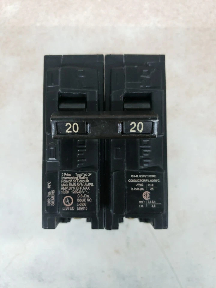 Siemens Circuit Breaker Type QP  2 Pole 20 Amp  120/240VAC  Q220