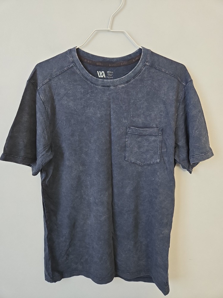 VERST Men’s Small Blue Washed Pocket T Shirt Vintage Fade Crew Neck Casual Tee