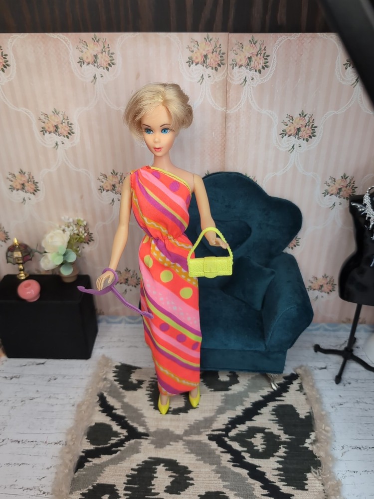 Vintage Barbie Outfit - 1979 Mattel #1351 Long Mod Dress, Pumps, Purse, Hanger