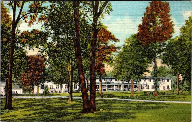 Postcard HOTEL SCENE Mammoth Cave Kentucky KY m/09 AM2134