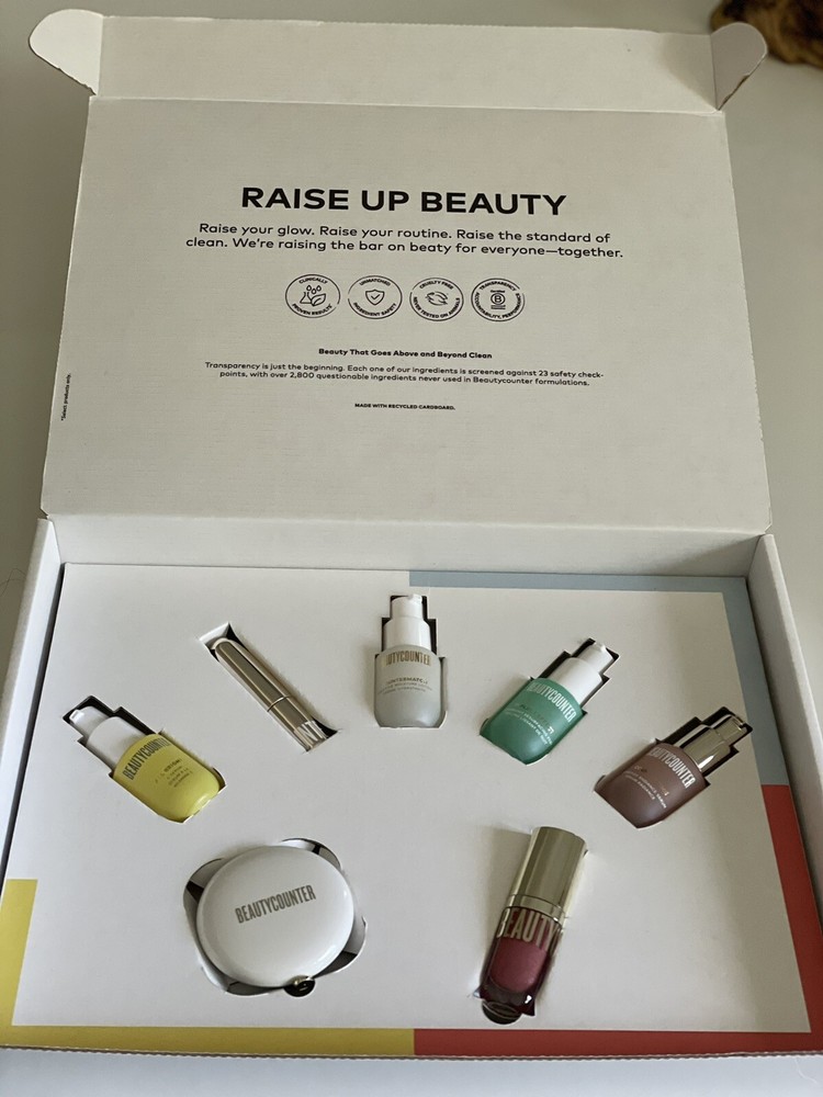 NEW Beautycounter Best In Clean Heroes Gift Set Sealed All Bright C Serum