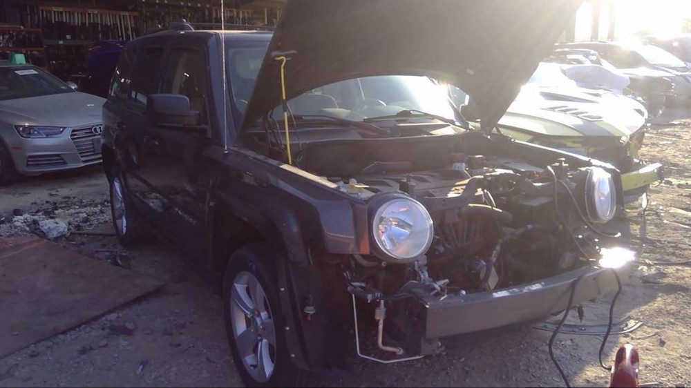 Starter Motor 4-Speed Transmission Compatible with 2009-2020 Dodge Journey 4551440