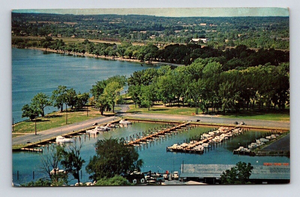 Seneca Lake State Park Marina Geneva Seneca Falls NY New York Postcard UNP VTG