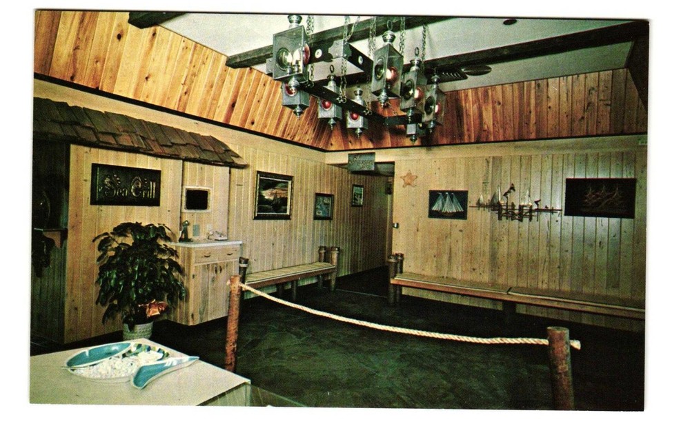 Sea Grill's Quarter deck Fort Lauderdale FL Vintage postcard Unposted