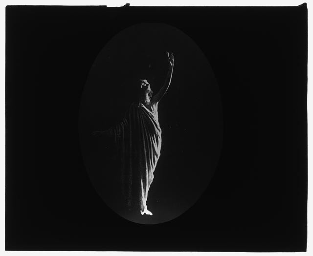 Isadora Duncan dancer,dancing,lantern slides,performances,Arnold Genthe,1915 4