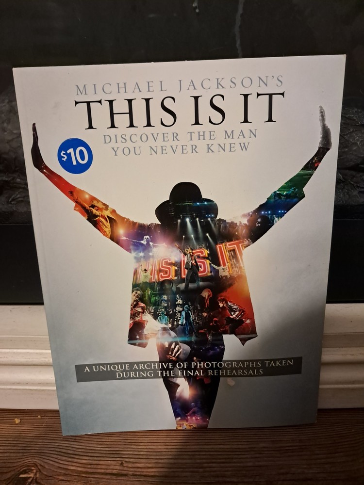 Michael Jackson's This Is It Movie Program Archive Picture Book MJ Collectible