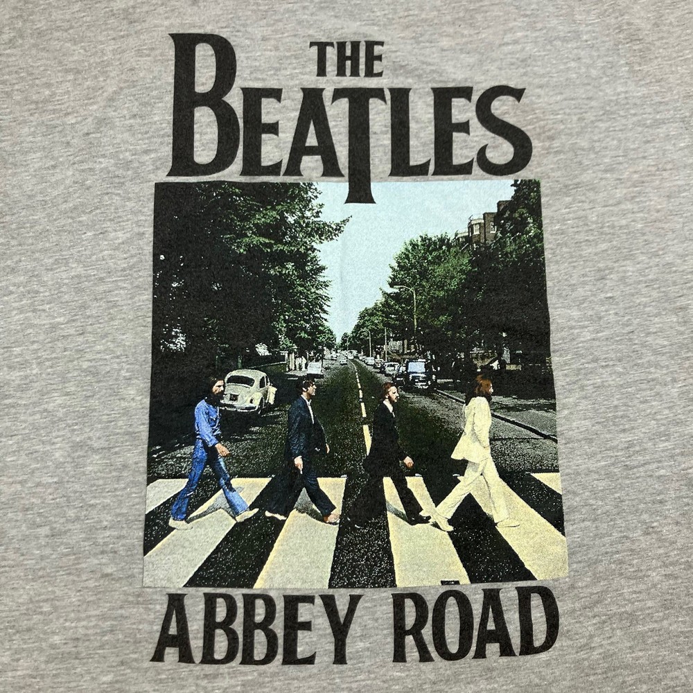 The Beatles Abbey Road Graphic T‑Shirt Gray Band Tee Men’s Medium