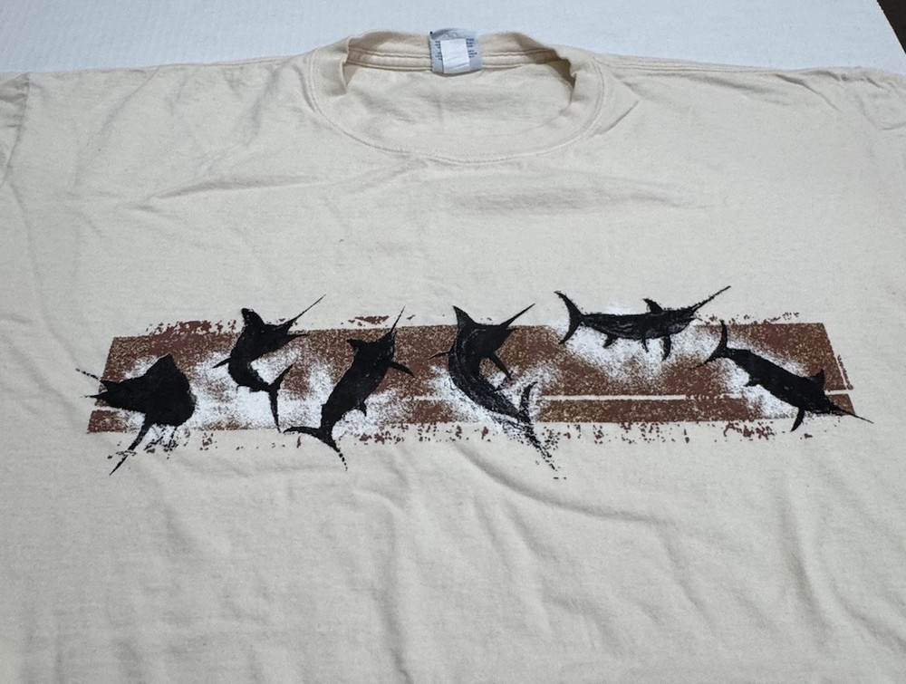 Crazy Shirts Coconut Dyed XL Beige Cotton Swordfish Graphic Short Sleeve T-Shirt