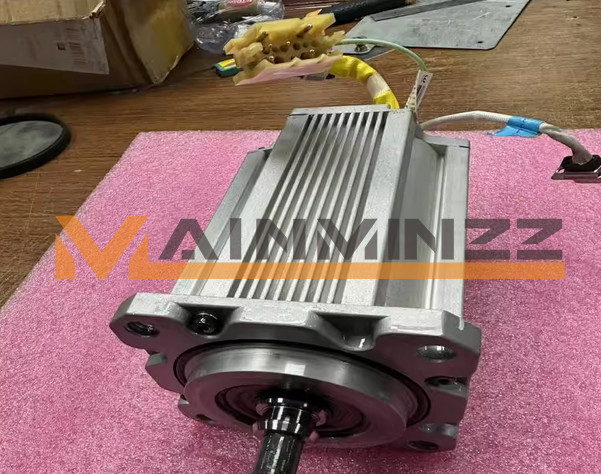 1PC USED ABB Robot Motor IRB2600 3HAC047575-002