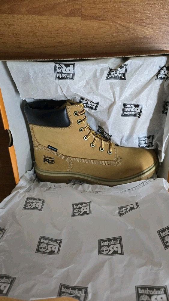 Men's 6-Inch Steel Toe Waterproof Work Boots Size 8.5 Direct Attach