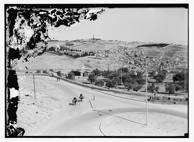 Photo:Jerusalem Palestine 1931 Graf Zeppelin Over City Panorama