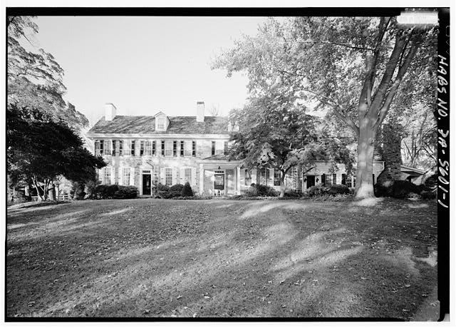 1. GENERAL VIEW OF SOUTH FRONT ELEVATION - Temora Farm, House, 372 Swamp Road,