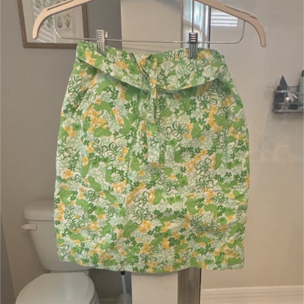 Lilly Pulitzer Floral Tie Waist A-Line Skirt Green Yellow Short Size 6