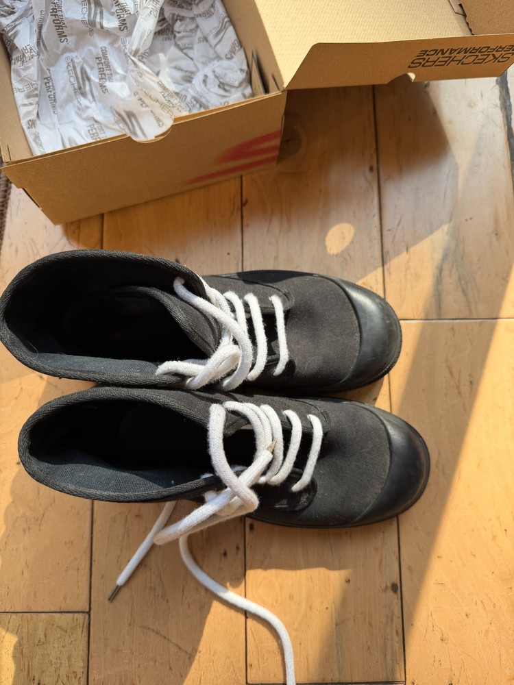givenchy Paris sneakers men, high top, fabric and leather. Euro size 41, Us 8