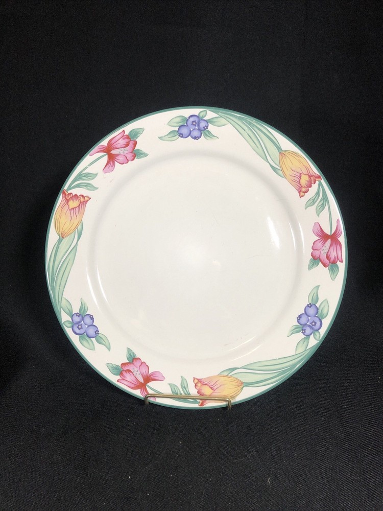 Oneida Stoneware Tulip Garden 10.75 Inch Dinner Plate