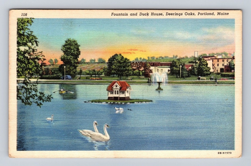 Portland ME-Maine, Fountain And Duck House, Deerings Oaks, Vintage Postcard