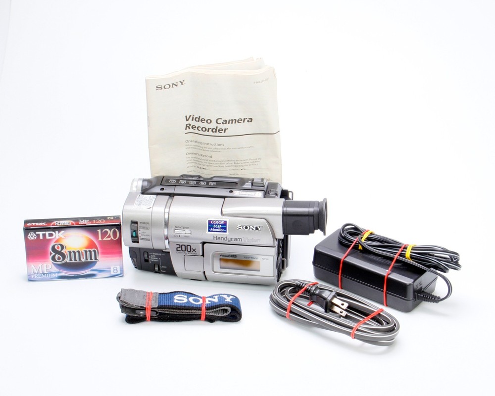 Sony Video8 Camcorder DCR-TRV37 Sony Handycam Camcorder (Silver) Nightshot