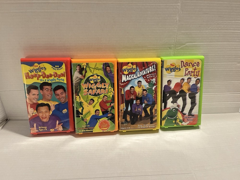The Wiggles VHS Clamshell Lot (4) Dance Party, Safari, Hoop-Dee-Doo, More!