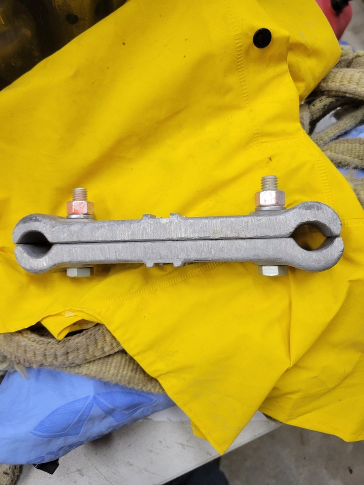 8 Inch Spacer for 800 to 900 mcm or 556 to 795 Anderson fargo brand