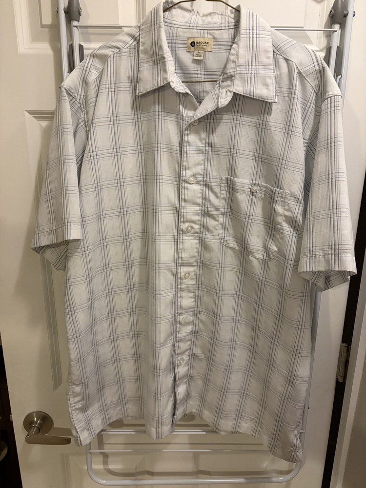 Haggar Men's L White Gray Blue Plaid Polyester Short Sleeve Pocket Button-Up