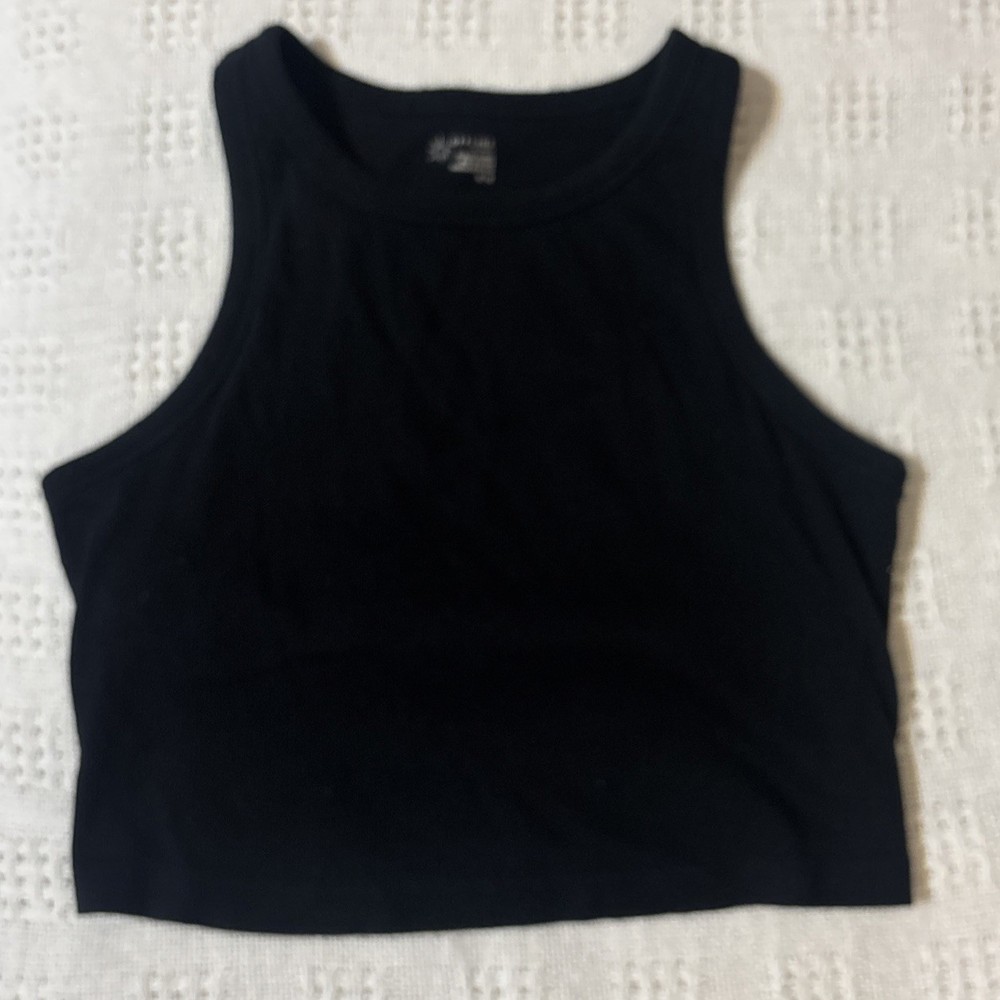 Offline by Aerie Black High Neck Crop Top micro ribbed Medium built in shelf bra